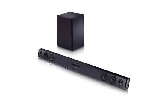 [LG-109] ساوند بار LG بقوة 300 واط وقنوات 2.1 مع Dolby Digital وBluetooth –SQC2